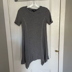 One Clothing flowy grey striped dress size small